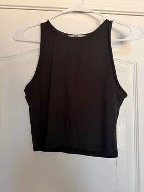 gaze Black Cropped Tank Top with High Neck